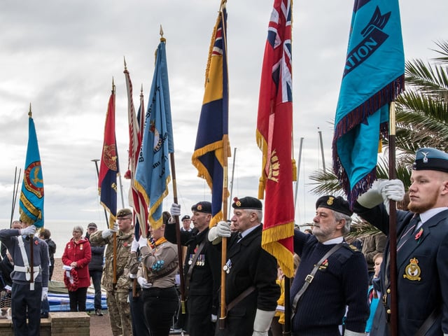 Veterans and the Community of Bexhill during the Service of Remembrance at the War Memorial, Bexhill, East Sussex, UK on November 14 2021. Lee Floyd SUS-211116-104143001