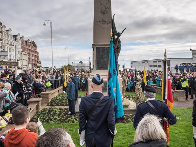 Veterans and the Community of Bexhill during the Service of Remembrance at the War Memorial, Bexhill, East Sussex, UK on November 14 2021. Lee Floyd SUS-211116-103951001