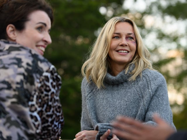 Susan Lynch and Connie Nielsen SUS-211115-144432001