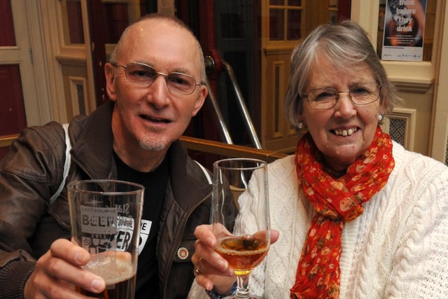 Eastbourne Beer Festival 2012 Winter Garden October 6th 2012 E41057N
Paul Cooke and Sue Lenahan from Hatfield ENGSUS00120120810145940