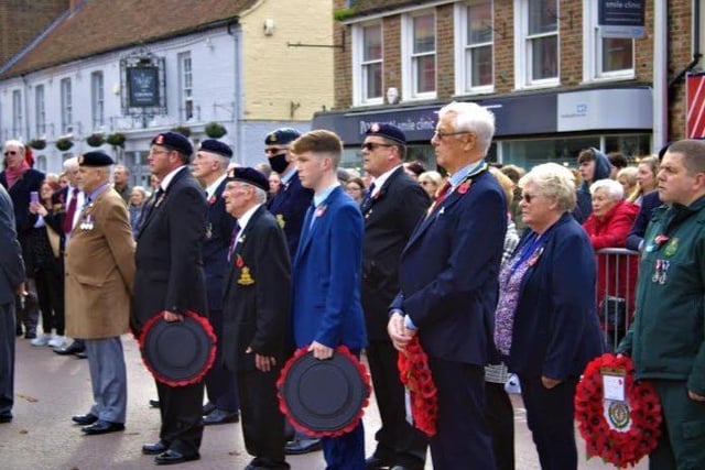 Hailsham Remembrance Service. Photo by Sy Martin. SUS-211116-130610001