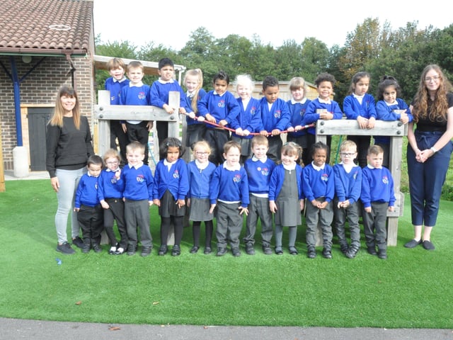 Broadfield Primary Academy - Lion class SUS-211117-073310004