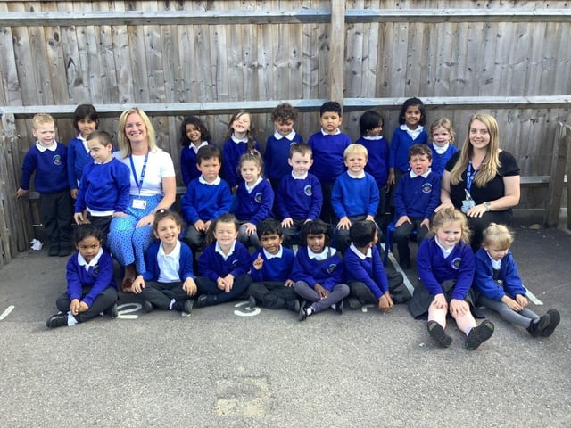 Northgate Primary Cherry Class with Miss Edmonds and Mrs Robertson SUS-211117-073554004