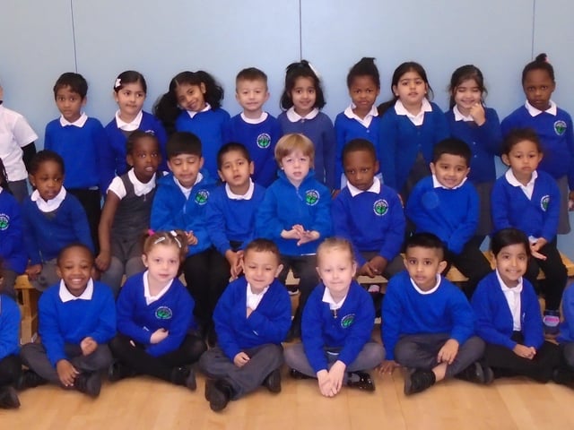 Langley Green Primary School - Wales Class SUS-211117-073450004