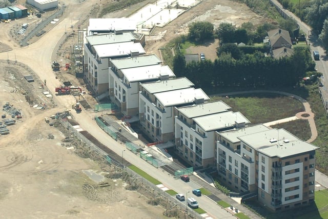 aerials 09   new housing development at potters way fengate