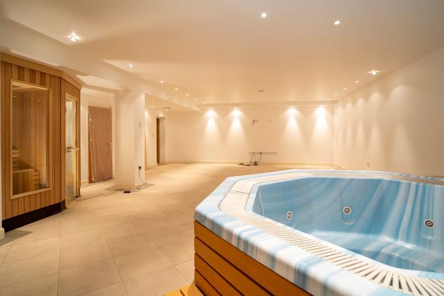 The property has a fully equipped private leisure suite