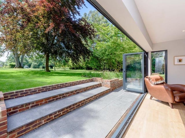Sedgwick Lane, Horsham, RH13. Photo from Zoopla.