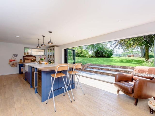 Sedgwick Lane, Horsham, RH13. Photo from Zoopla.