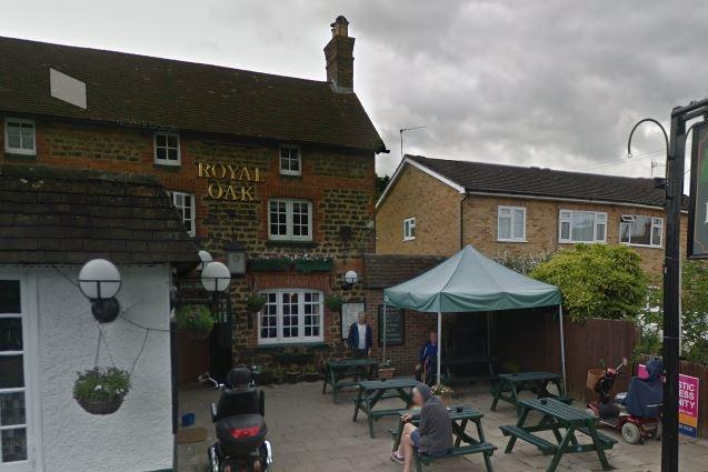 The Royal Oak has a rating of 4.2/5 from 204 Google reviews for its roast dinner