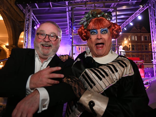 Christmas lights switch on in the City Centre. Bobby Crush from the New Theatre panto with Wayne Fitzgerald. EMN-211120-004555009
