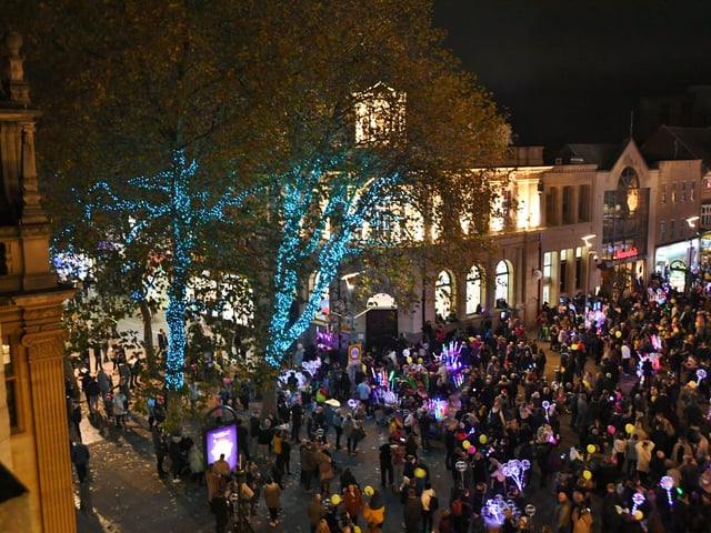 Christmas lights switch on in the City Centre. EMN-211120-004043009
