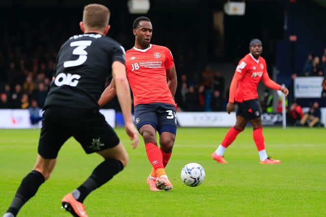 Had the final 12 minutes, but unable to really get involved in proceedings with precious few touches and never looked like breaking his league duck for the Hatters. Wasted one good break by running the ball behind too.