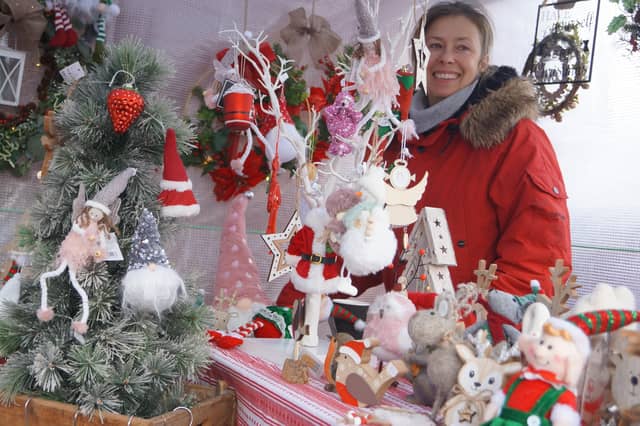 Caistor Victorian Craft Market EMN-211122-095825001