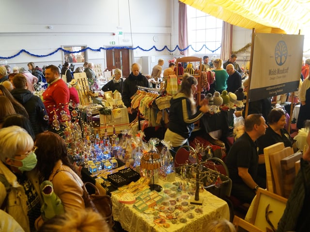 Caistor Victorian Craft Market EMN-211122-100022001