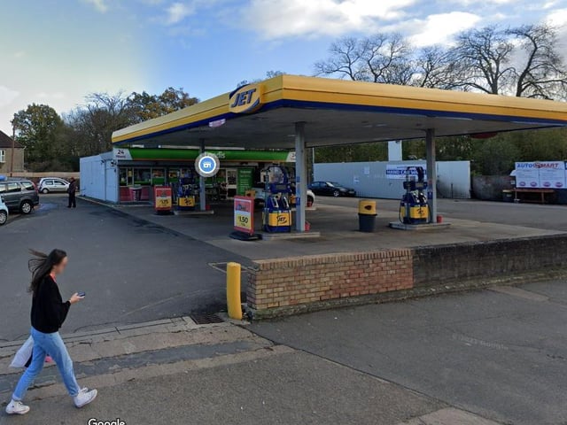 Jet, London Road - 146.9p (17/11)
