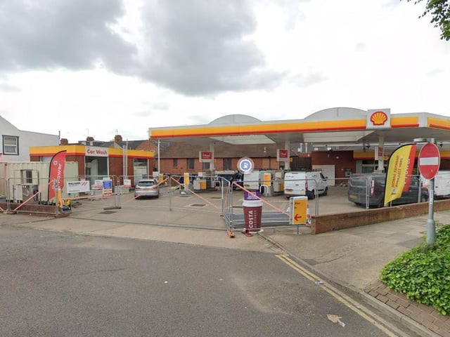 Shell, Towcester Road - 147.9p (17/11) *Library picture from Google Maps during refurbishment work, now open