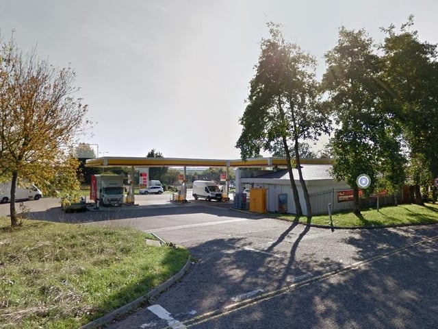 Shell, London Road - 148.9p (17/11)
