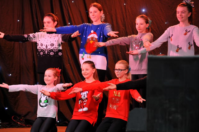 Young performers on stage at It's Christmas in Burgess Hill. Picture: Steve Robards, SR2111211.