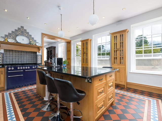 The bespoke fitted kitchen.