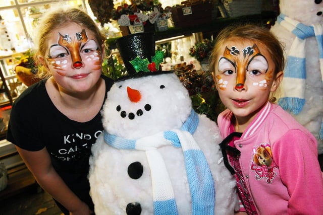 Wick's Community Christmas. Lillie Grace 9, left and her sister Seraiya 6. Photo by Derek Martin Photography and Art