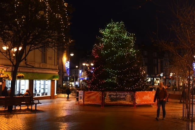 Hastings town centre's Christmas decorations. 20/11/21. SUS-211121-090957001