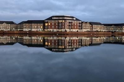 Dusk reflections at Sovereign Harbour, by Duncan Taylor. SUS-211122-113634001