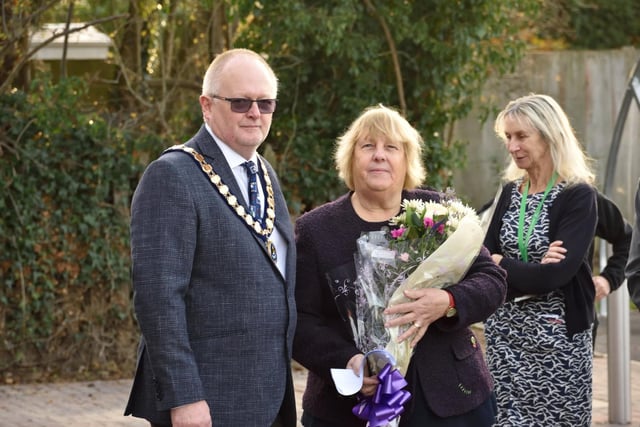 Whitnash mayor Cllr Adrian Barton and Cllr Judy Falp paid tribute to former town councillors Tony Heath and Bernard Kirton respectively at the opening of the new Whitnash Civic Centre and Library.
