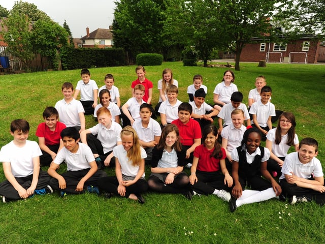 Year 6 Leavers - Dogsthorpe Junior School
6CH - Mrs Hough's Class ENGEMN00120121107201302