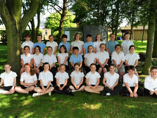 Year 6 Leavers - The Park Lane Primary SchoolEast 3 Class - Mrs Bradshaw ENGEMN00120121107201640