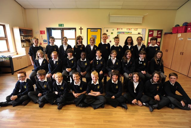 Year 6 Leavers - St Botolph's Primary School
Class 6NM - Ms Murrell's Class ENGEMN00120121107201547
