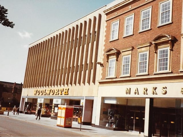 PT reader Andy Cole's picture from 1982 showing the former Woolworth store.