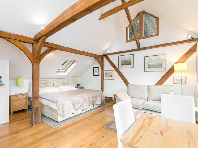 Piltdown, from Zoopla