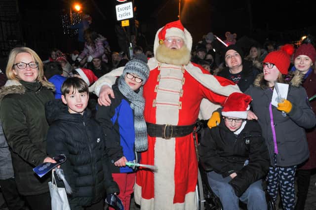 Santa comes to Dunstable - pictures by John Chatterley