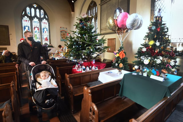 Christmas Tree Festival at St Mary's church in Battle 2021. SUS-211128-101639001