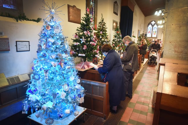 Christmas Tree Festival at St Mary's church in Battle 2021. SUS-211128-101757001