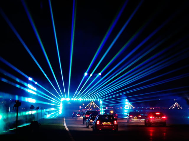 More stunning lasers made for a spectacular sight