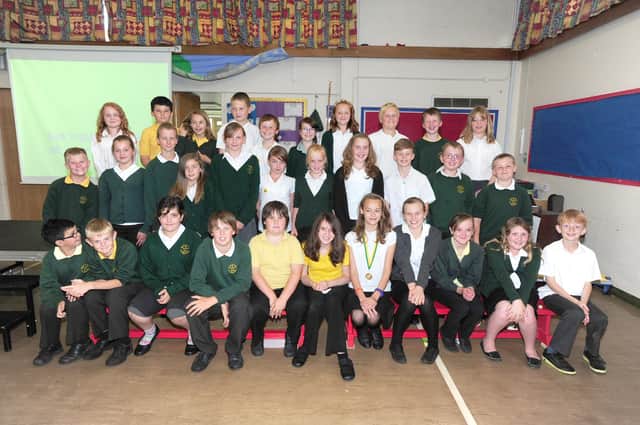 Year 6 Leavers at William de Yaxley Junior School6VB - Miss Birley's Class ENGEMN00120120720152521