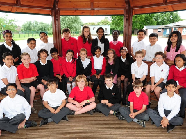 Year 6 leavers at Longthorpe Primary school
Mrs Cross' 6C Class ENGEMN00120130717080448