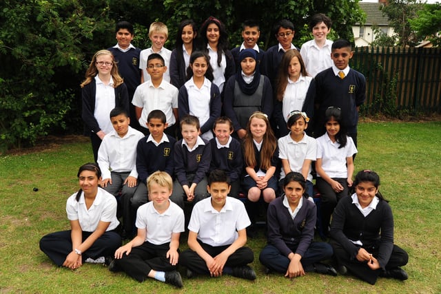 Year 6 Leavers at All Saints Junior school
Ms Coller's Class 6C ENGEMN00120130717080458