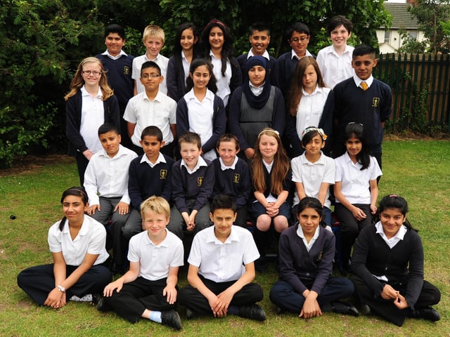 Year 6 Leavers at All Saints Junior school
Ms Coller's Class 6C ENGEMN00120130717080458