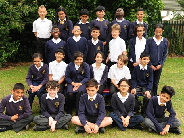 Year 6 Leavers at All Saints Junior school
Ms Venditti's Class 6V ENGEMN00120130717080508