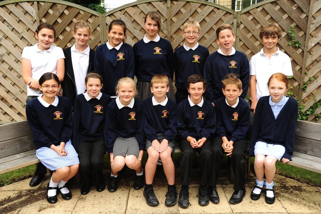 Year 6 leavers at Folksworth Primary School
Class 4 - Ms Adams and Mrs Kenny's class ENGEMN00120130715115304