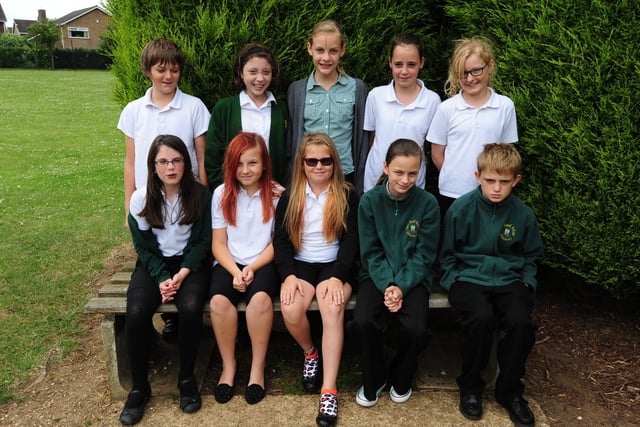 Year 6 leavers at New Road Primary School
Mr Mallott's Otters class ENGEMN00120130624201616
