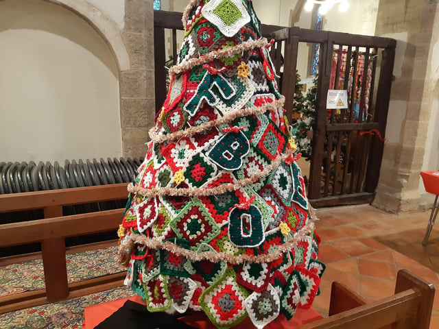 The Granny Tree by Margaret Allen, celebrating her eight grandchildren
