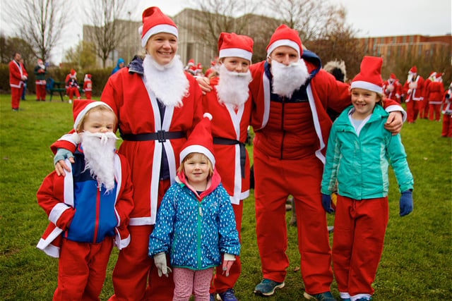 Runners at the Santa Fun Run for Katharine House Hospice at Spiceball Park in Banbury on Sunday December 5 (Image from David Fawbert photography)