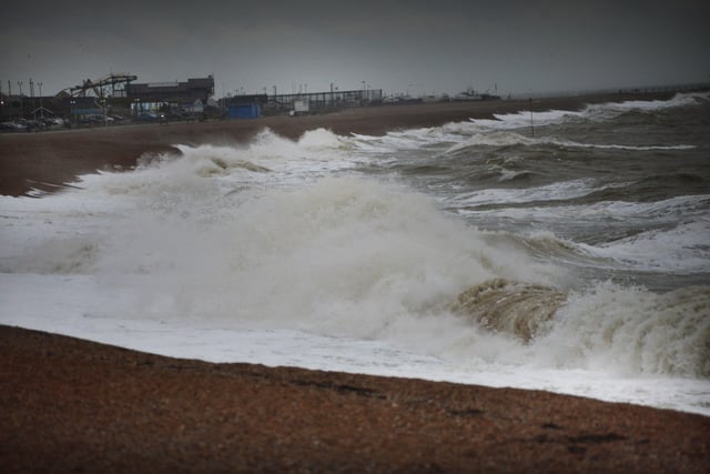 Hastings seafront during high tide as Storm Barra arrived, Dec 7. SUS-210712-131537001