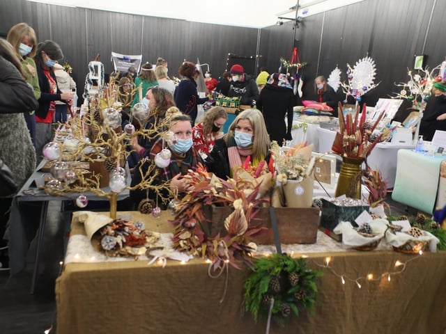Christmas Fayre at Stade Hall in Hastings. Photo by Roberts Photographic. SUS-211213-071032001
