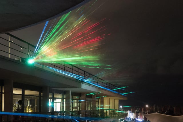 Laser and light show at the De La Warr Pavilion. Photo by Jeff Penfold. SUS-211213-065956001