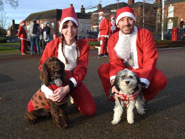 Stuart Bartholomew and his sister Sara-Kelly Bartholomew with dogs Missy and Reggie EMN-211213-101713001