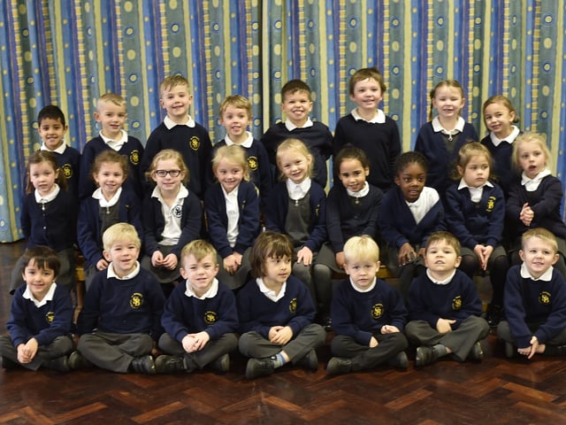 St Botolph's C of E primary reception classes (2)  Rec19 EMN-191125-185031009